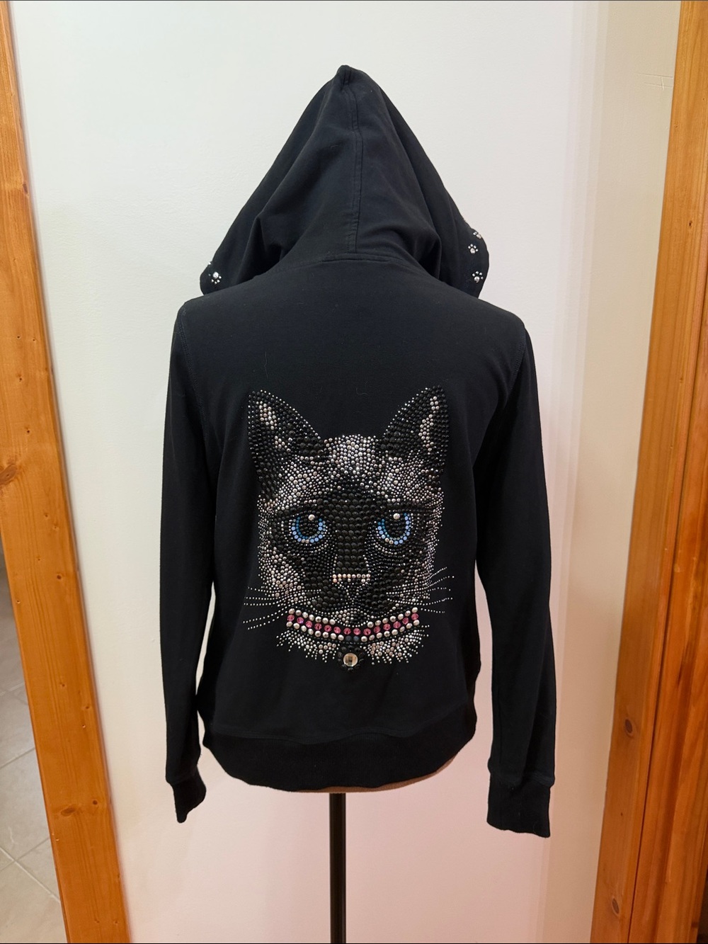 Christine Alexander Black Cat Face Crystal Rhinestone Hooded Sweatshirt NWOT
